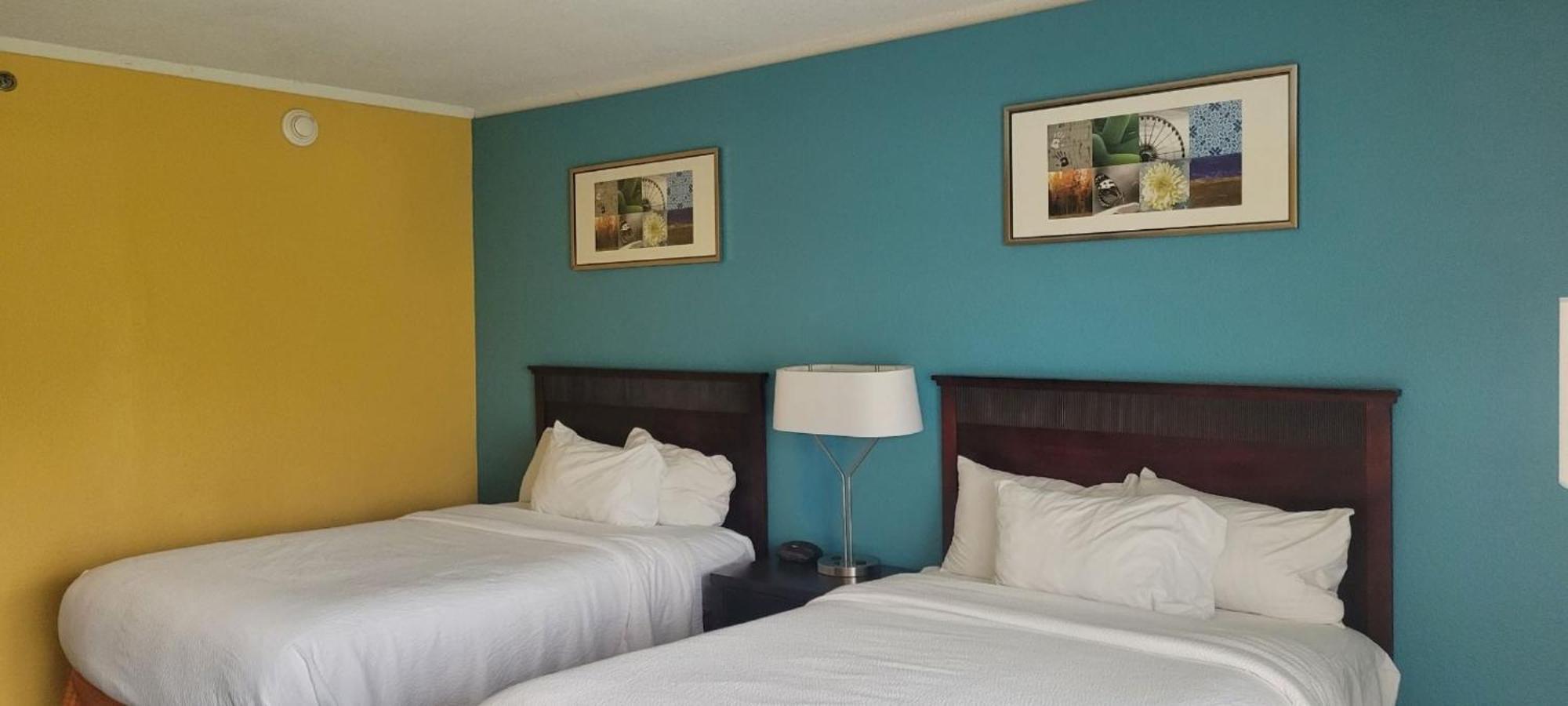 Chester Inn & Suites Sharonville Exteriör bild